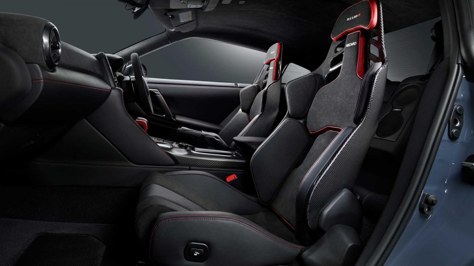 Ανανεωμένο Nissan GT-R: Με ειδικές εκδόσεις και μικρές αλλαγές